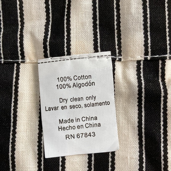 Black & white striped valance (set of 2) - Picture 4 of 9